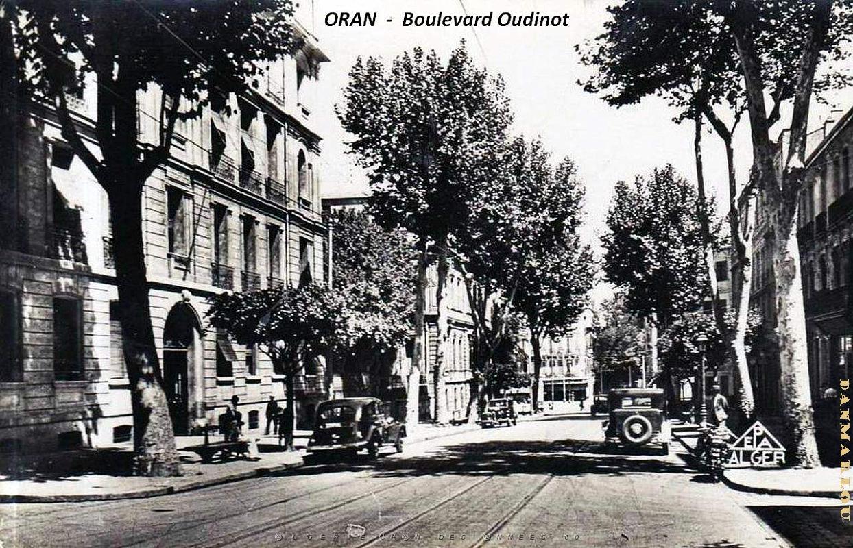 Oran - Boulevard Oudinot - 04.JPG